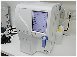 血液検査機器